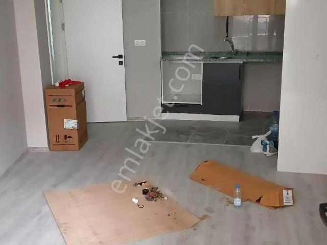 İzmit, Kocaeli içerisinde kiralık mülk