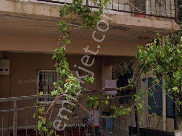 Karabağlar, İzmir içerisinde satılık mülk