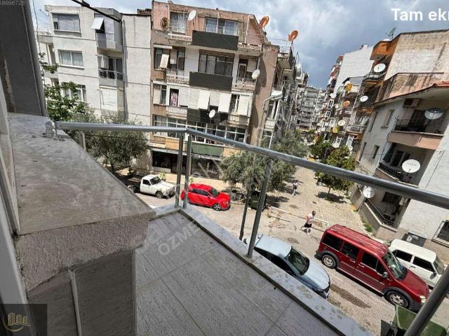 Karabağlar, İzmir içerisinde satılık mülk