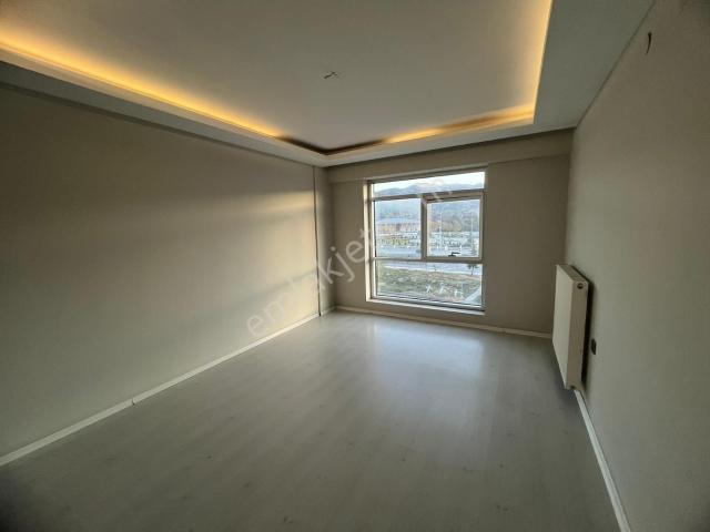 Afyon Merkez, Afyonkarahisar içerisinde kiralık mülk