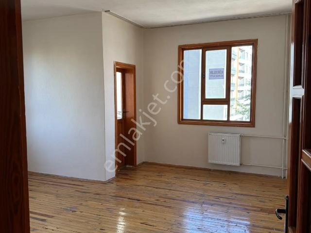 Pirebi Mahallesi, Meram içerisinde kiralık mülk