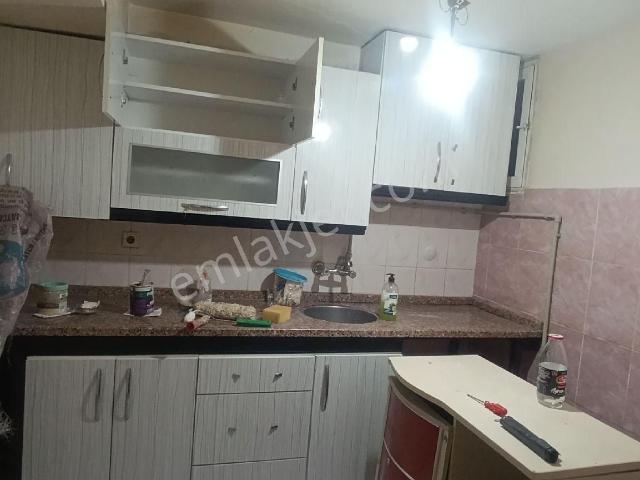 Karabağlar, İzmir içerisinde kiralık mülk