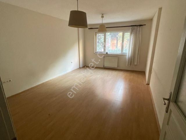 İzmit, Kocaeli içerisinde kiralık mülk