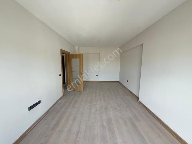 İnönü Mahallesi, Yeşilyurt içerisinde kiralık mülk