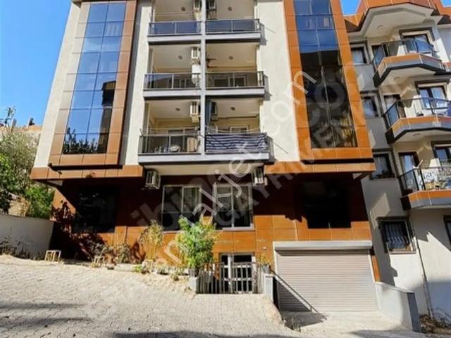 Muhittin Erener Mahallesi, Bayraklı içerisinde satılık mülk