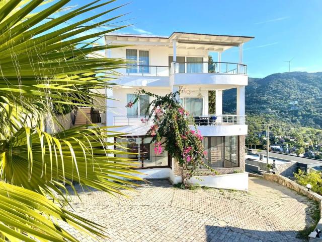 Bodrum, Muğla içerisinde kiralık mülk