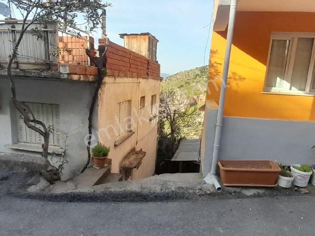 Bornova, İzmir içerisinde satılık mülk