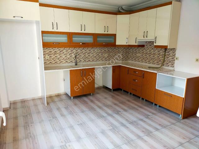 Menemen, İzmir içerisinde kiralık mülk