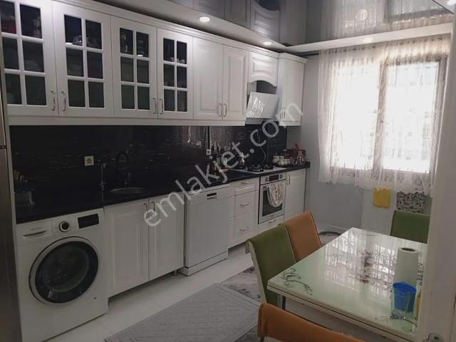 İstanbul içerisinde satılık mülk
