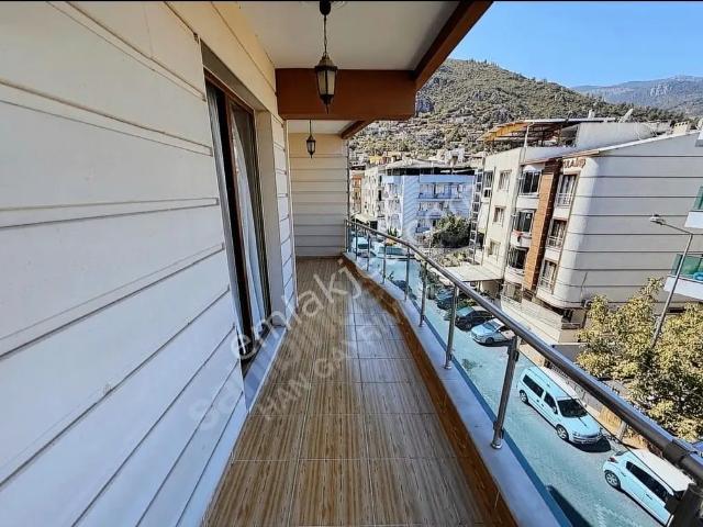 Kemalpaşa, İzmir içerisinde kiralık mülk