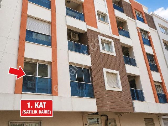 Bornova, İzmir içerisinde satılık mülk