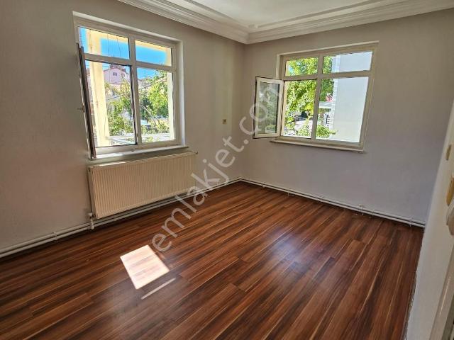 Barış, Isparta içerisinde kiralık mülk