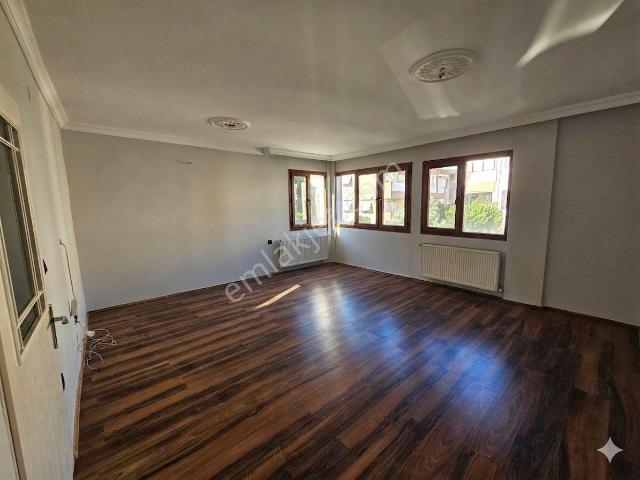 Gaziemir, İzmir içerisinde kiralık mülk