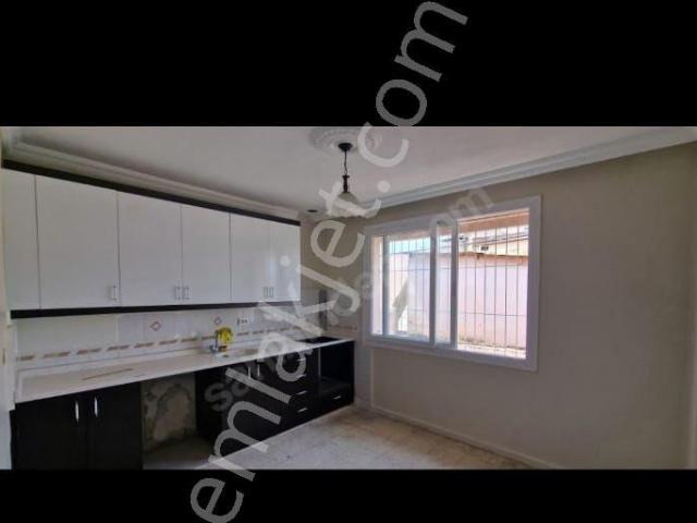 İstiklal Mahallesi, Seyhan içerisinde kiralık mülk