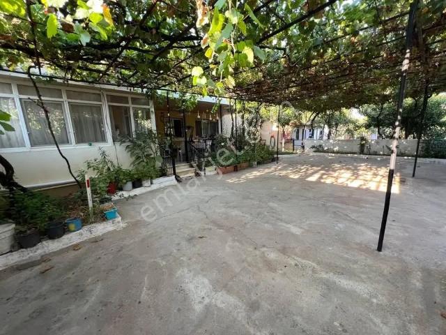 Hacıaliobası, İncirliova içerisinde satılık Villa