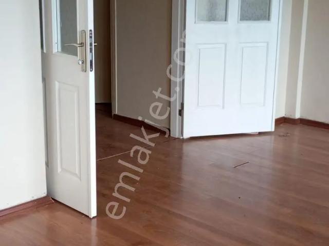 Çiğli, İzmir içerisinde kiralık mülk