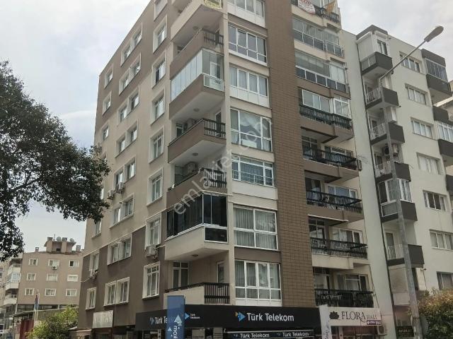 Karabağlar, İzmir içerisinde satılık mülk