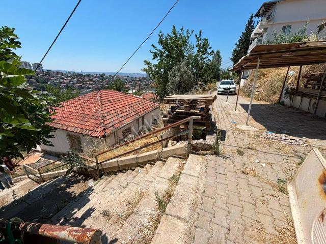 Onur Mahallesi, Bayraklı içerisinde kiralık mülk