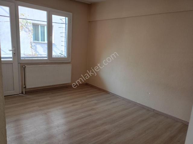 Çalıkuşu Mahallesi, Karabağlar içerisinde kiralık mülk