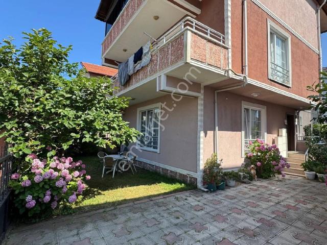 Karasu, Sakarya içerisinde satılık Villa