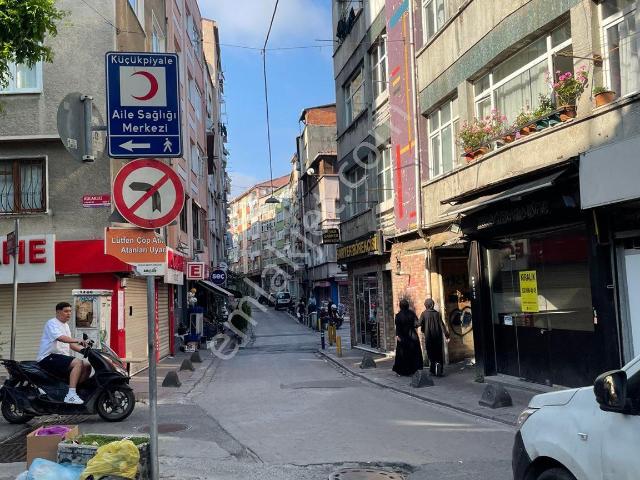 Beyoğlu, İstanbul içerisinde satılık mülk