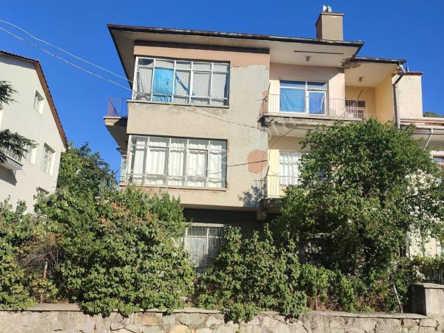 Keçiören, Ankara içerisinde satılık Bina