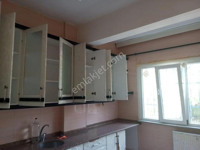 Çayirova, Kocaeli içerisinde kiralık mülk
