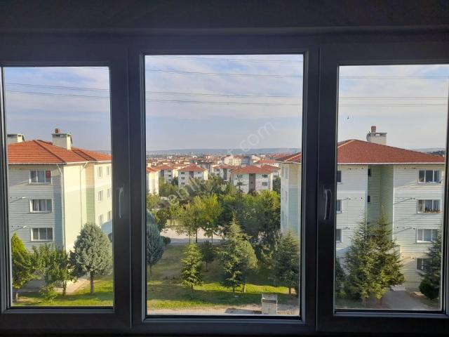 Aşağı Söğüt TOKİ Konutları, Tepebaşı içerisinde kiralık mülk