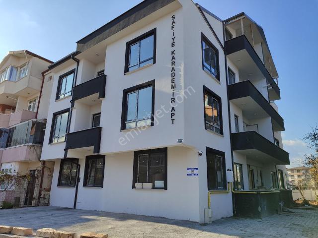 İzmit, Kocaeli içerisinde kiralık mülk