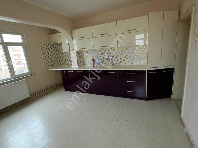 Derince, Kocaeli içerisinde kiralık mülk
