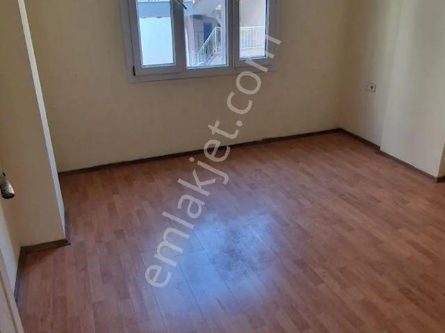 İkiçeşmelik, Kuşadası içerisinde kiralık mülk