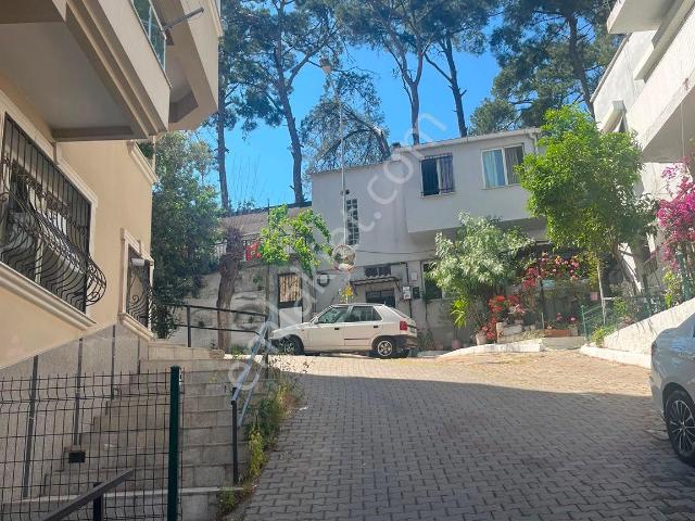 Buca, İzmir içerisinde kiralık mülk