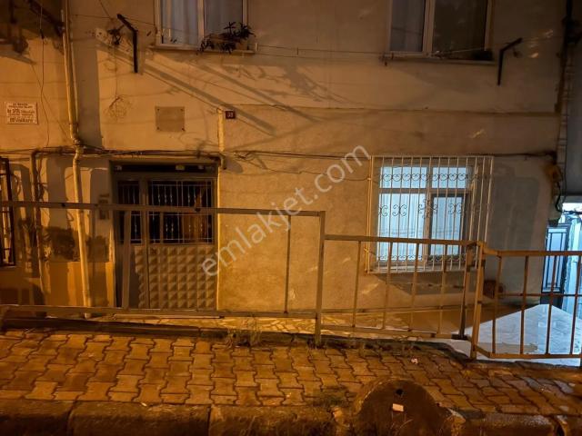 İnönü Mahallesi, Küçükçekmece içerisinde kiralık mülk