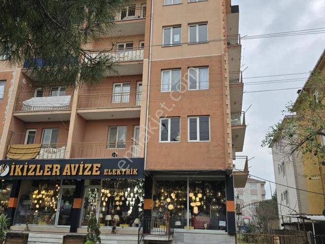 Mobilyacılar, Derince içerisinde kiralık mülk