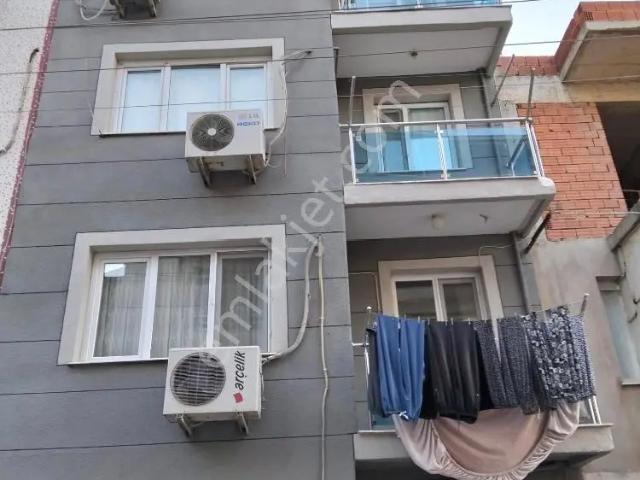 Karacaoğlan Mahallesi, Bornova içerisinde satılık Bina