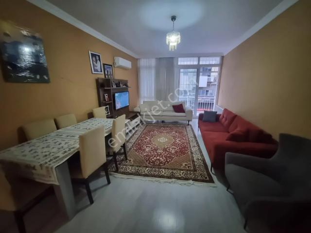İzmir, Konak içerisinde satılık mülk