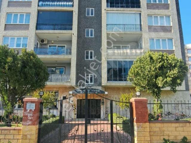 Girne, Aydin içerisinde kiralık mülk
