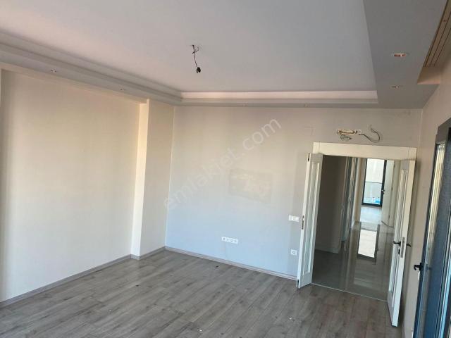 Yenişehir, Mersin içerisinde kiralık mülk