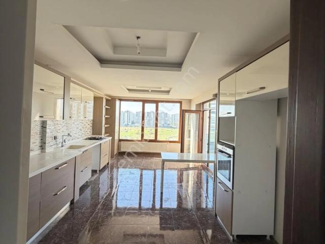Medya Mahallesi, Kayapınar içerisinde satılık mülk