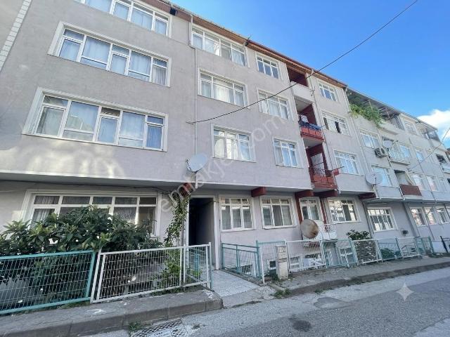 Gölcük, Kocaeli içerisinde kiralık mülk