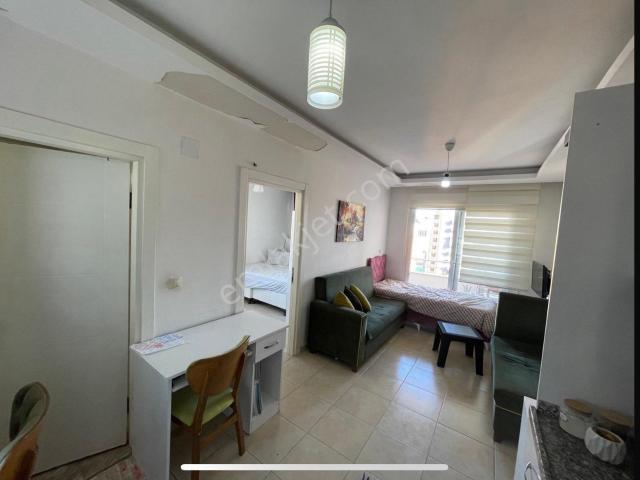 Yenişehir, Mersin içerisinde satılık mülk