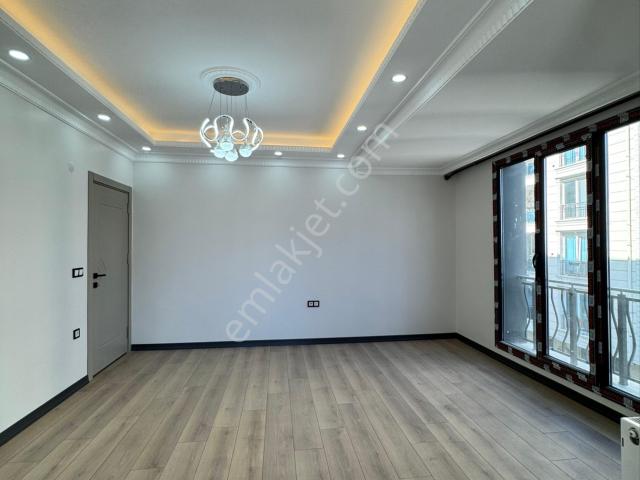 İstanbul içerisinde satılık mülk