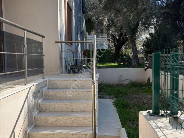 Karaburun, İzmir içerisinde kiralık mülk