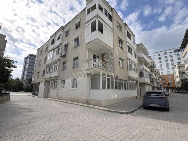 Mansuroğlu Mahallesi, Bayraklı içerisinde satılık mülk