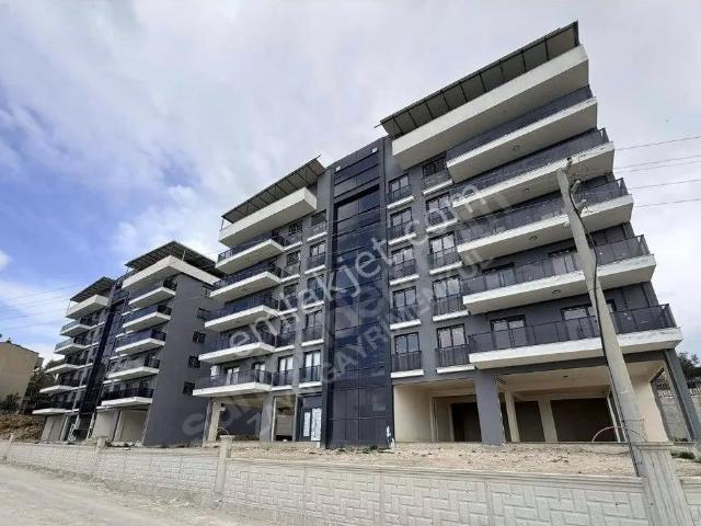 Menemen, İzmir içerisinde kiralık mülk