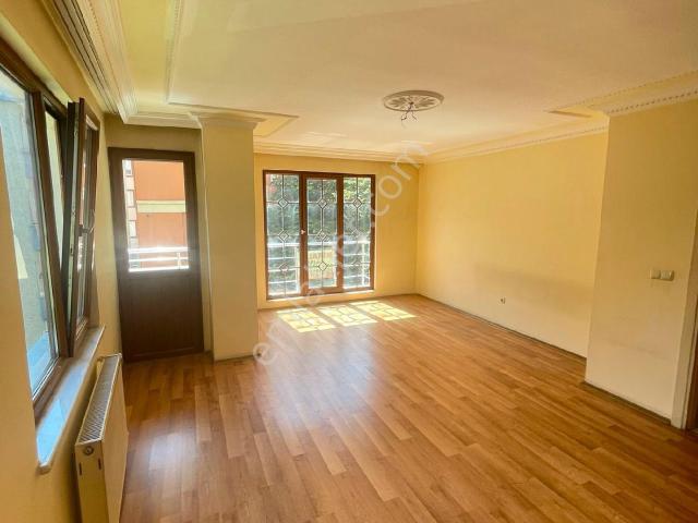 Ümraniye, İstanbul içerisinde kiralık mülk