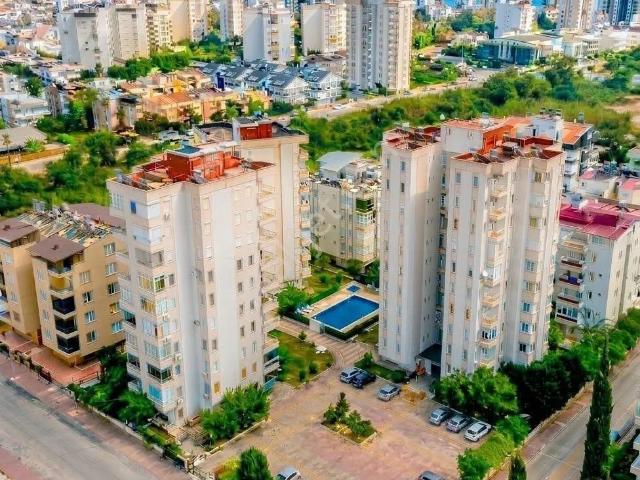 Antalya, Muratpaşa içerisinde satılık mülk