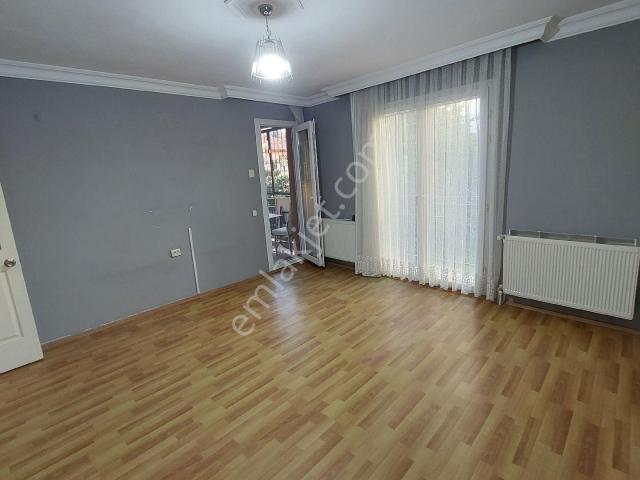 Buca, İzmir içerisinde satılık mülk