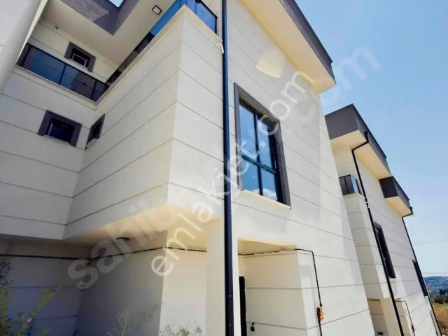Adapazari, Sakarya içerisinde satılık Villa