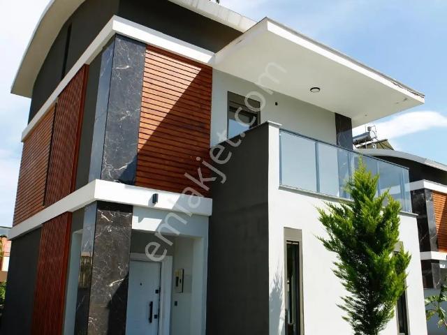 Kadriye Mahallesi, Serik içerisinde satılık Villa